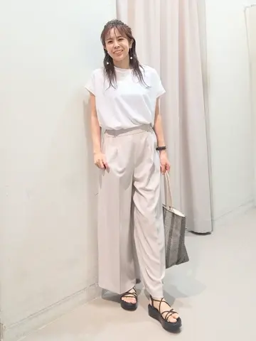 ANY 榎本 コーディネート画像