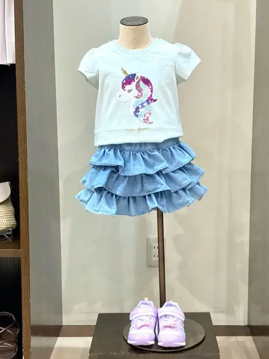 ANY 杉原 コーディネート画像