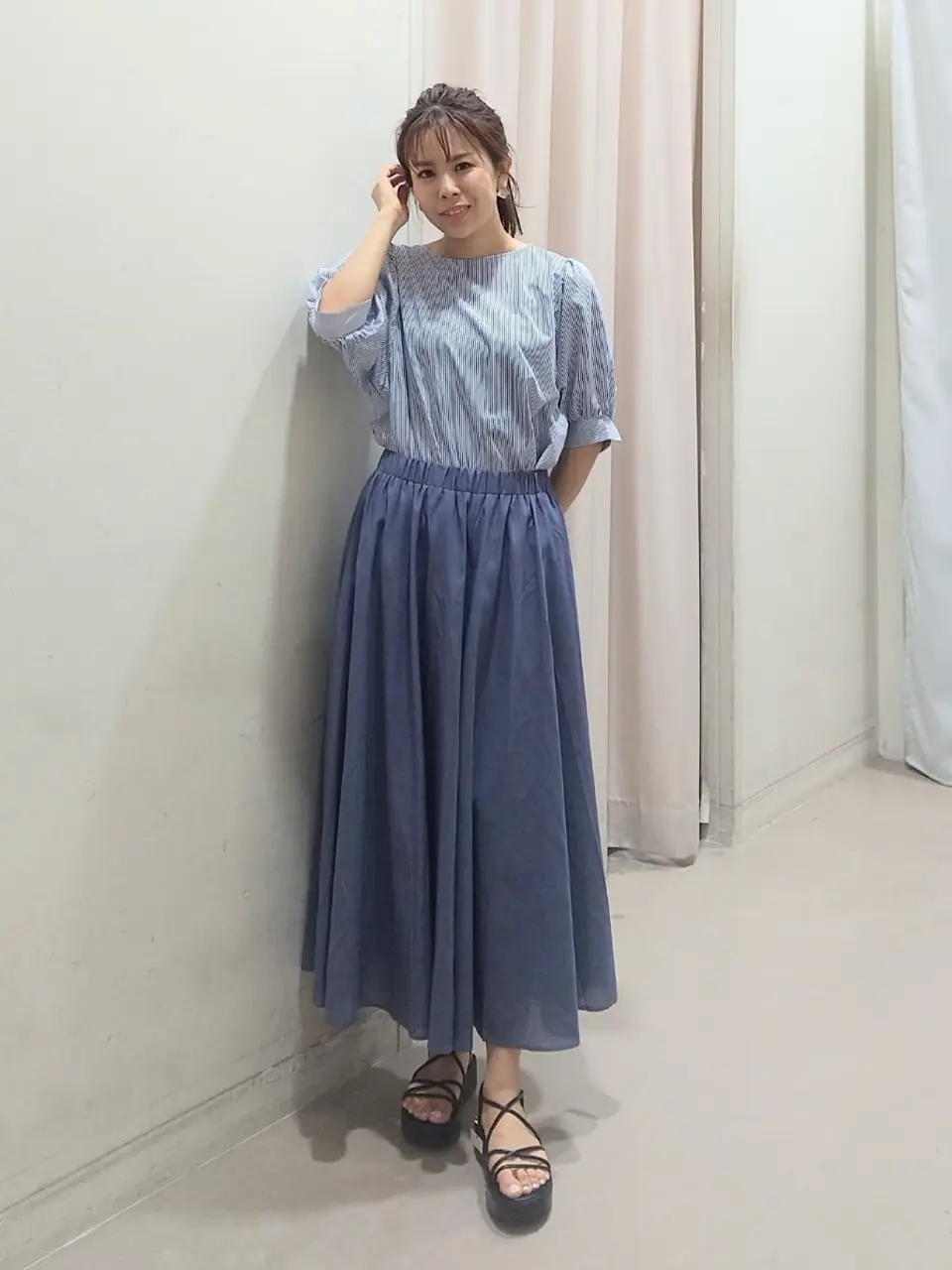 ANY 榎本 コーディネート画像