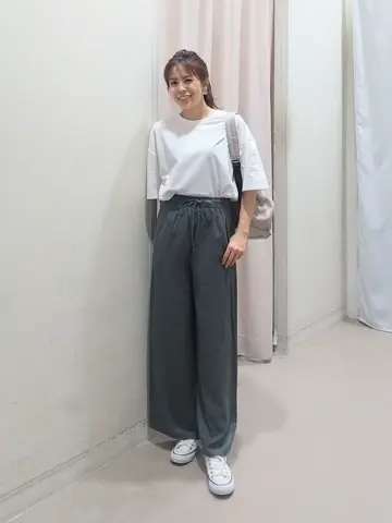 ANY 榎本 コーディネート画像