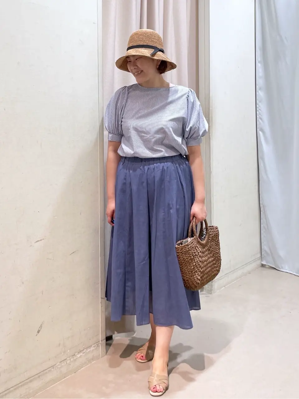 ANY 林 コーディネート画像