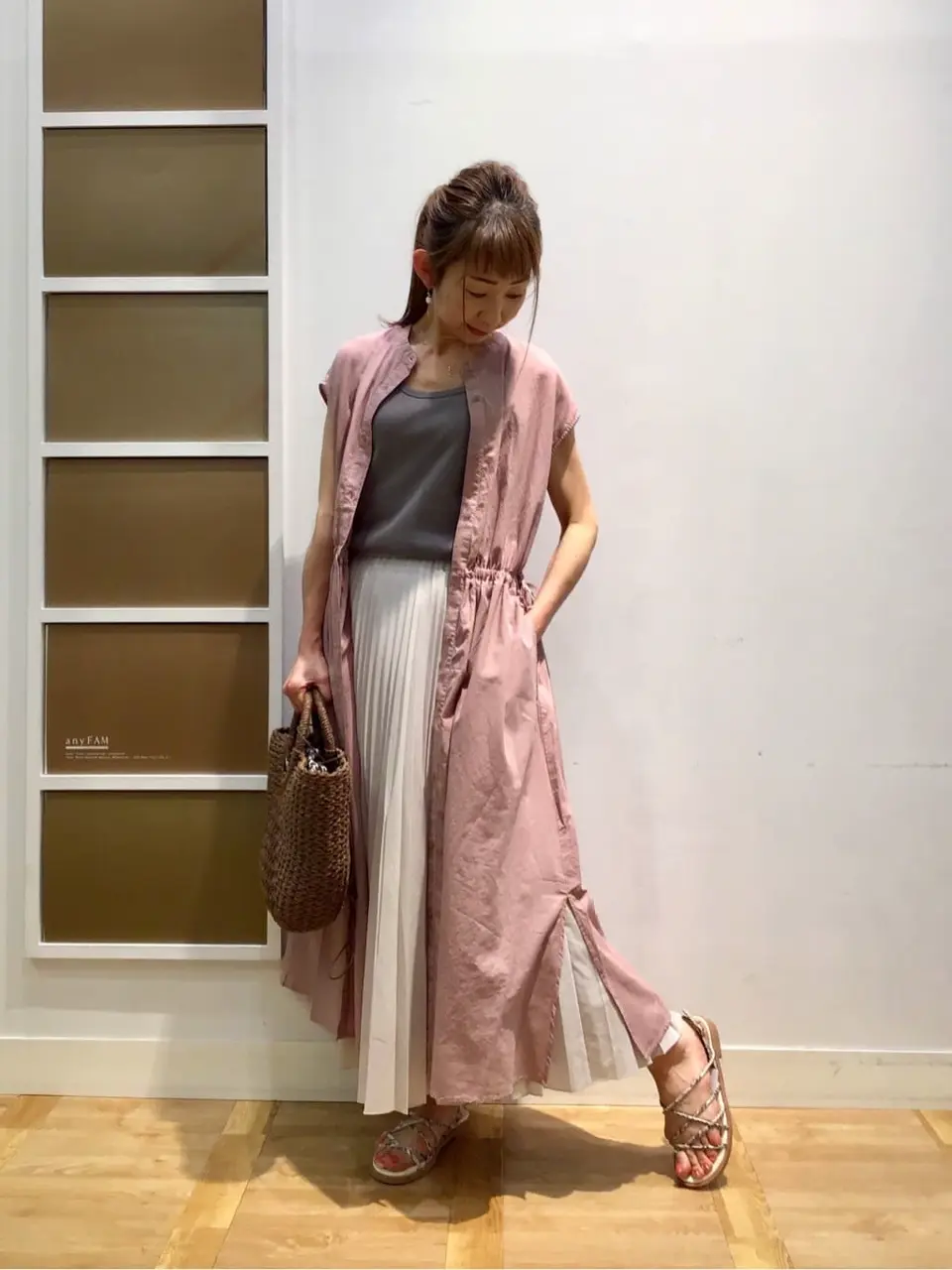 ANY 山口 コーディネート画像