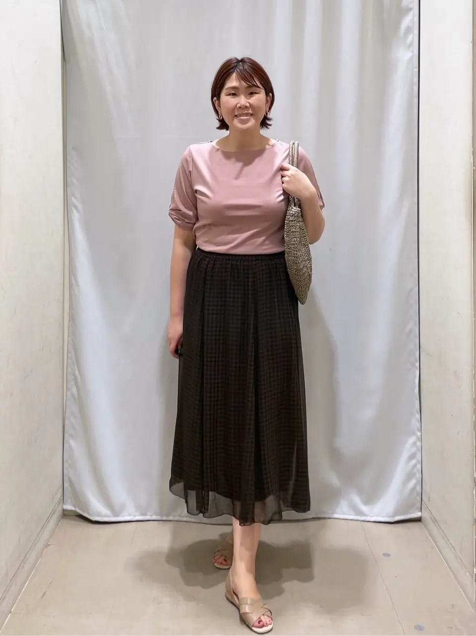 ANY 林 コーディネート画像