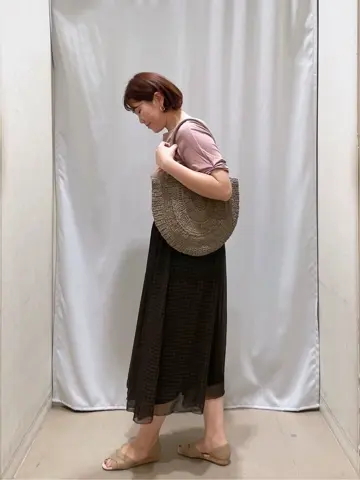 ANY 林 コーディネート画像