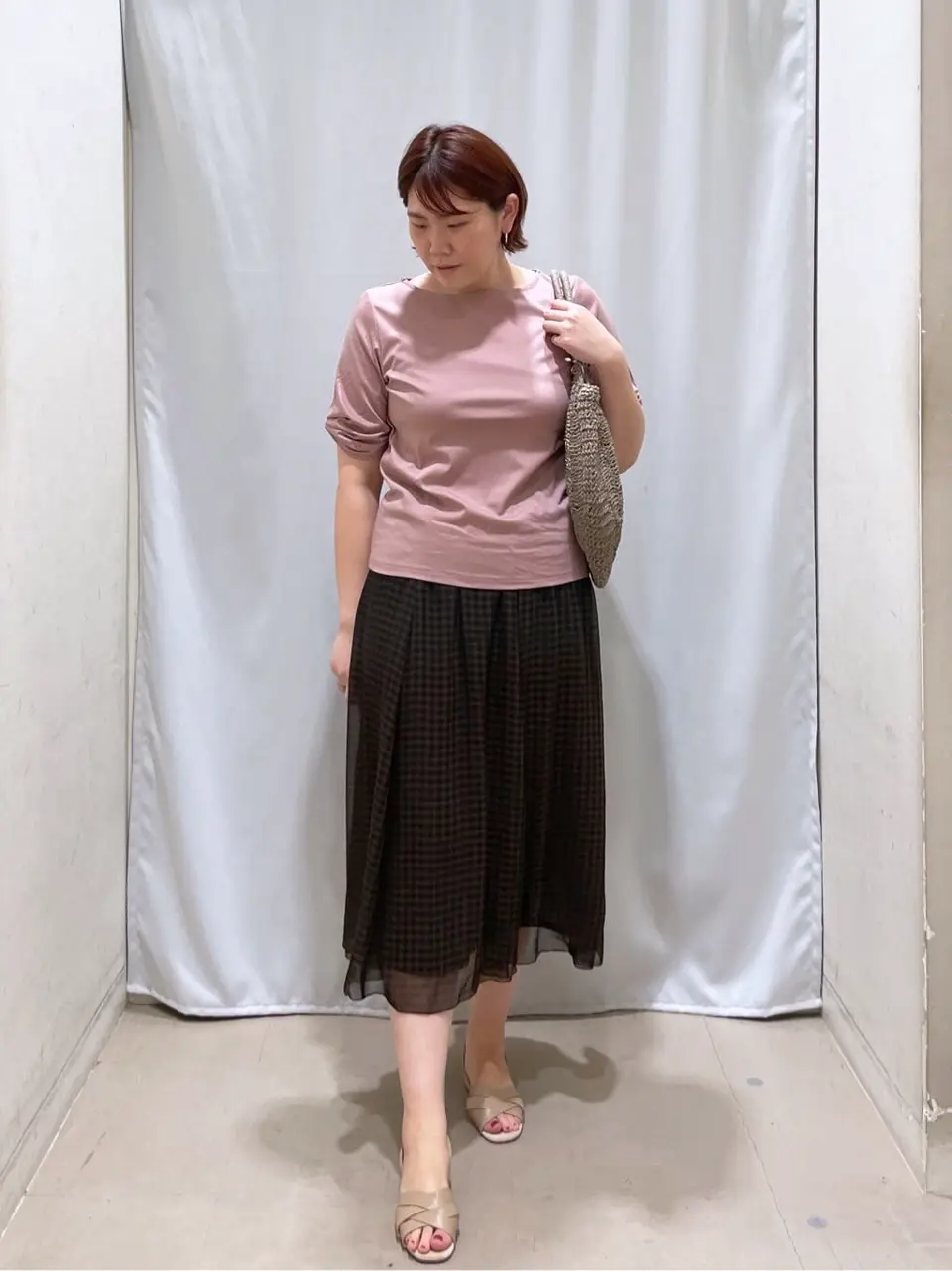 ANY 林 コーディネート画像