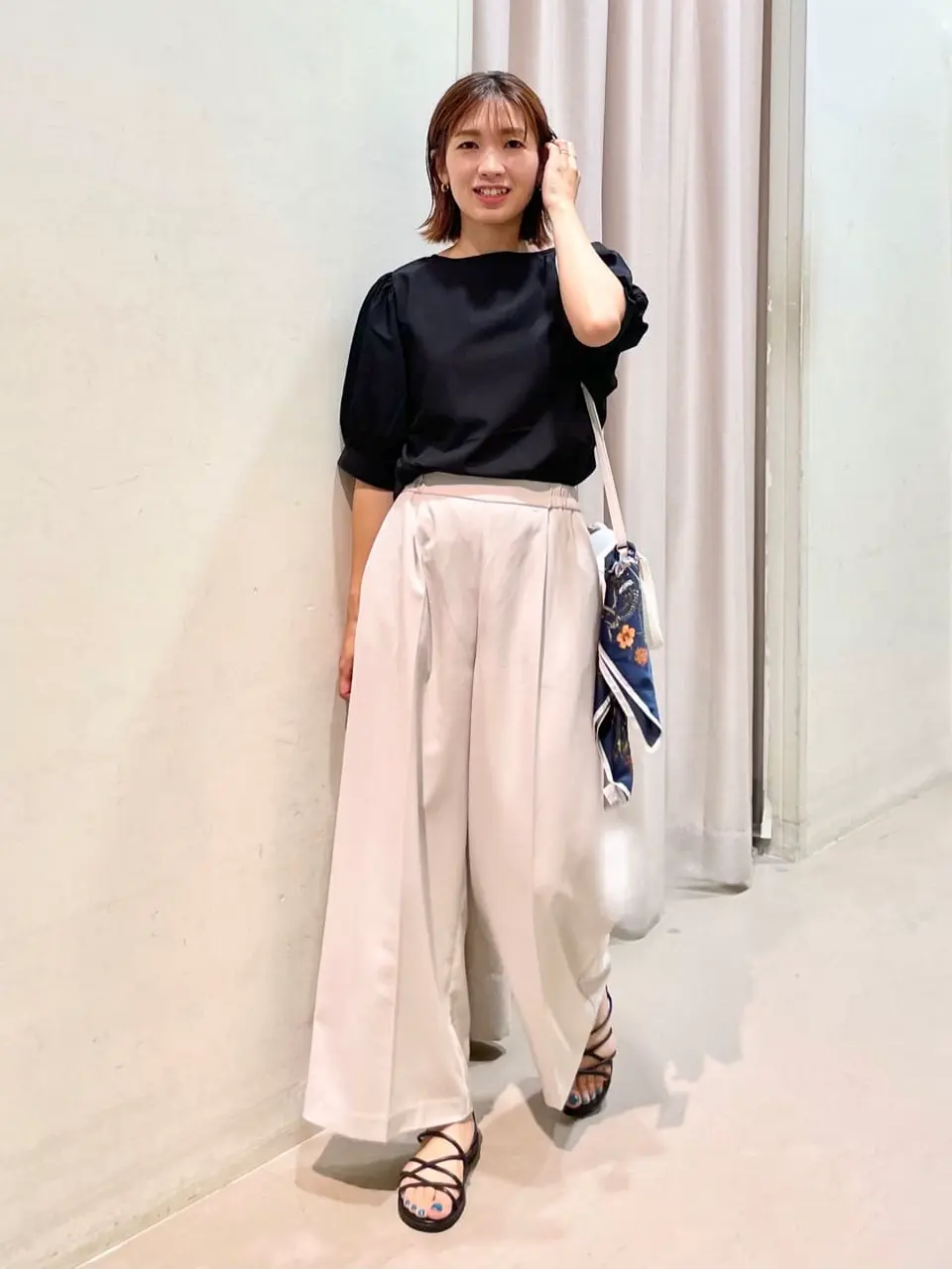 ANY 濱野 コーディネート画像