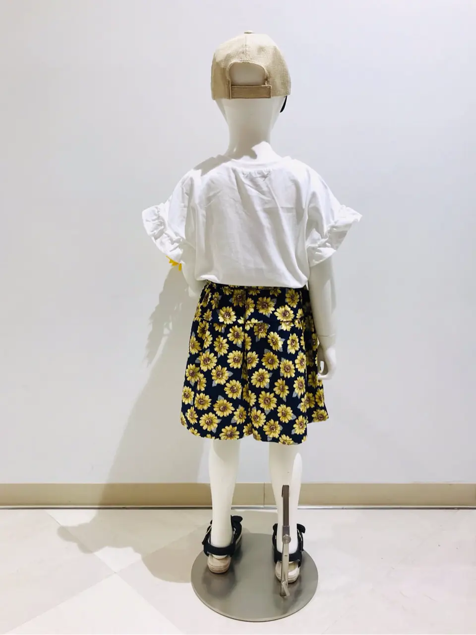 ANY 田口 コーディネート画像