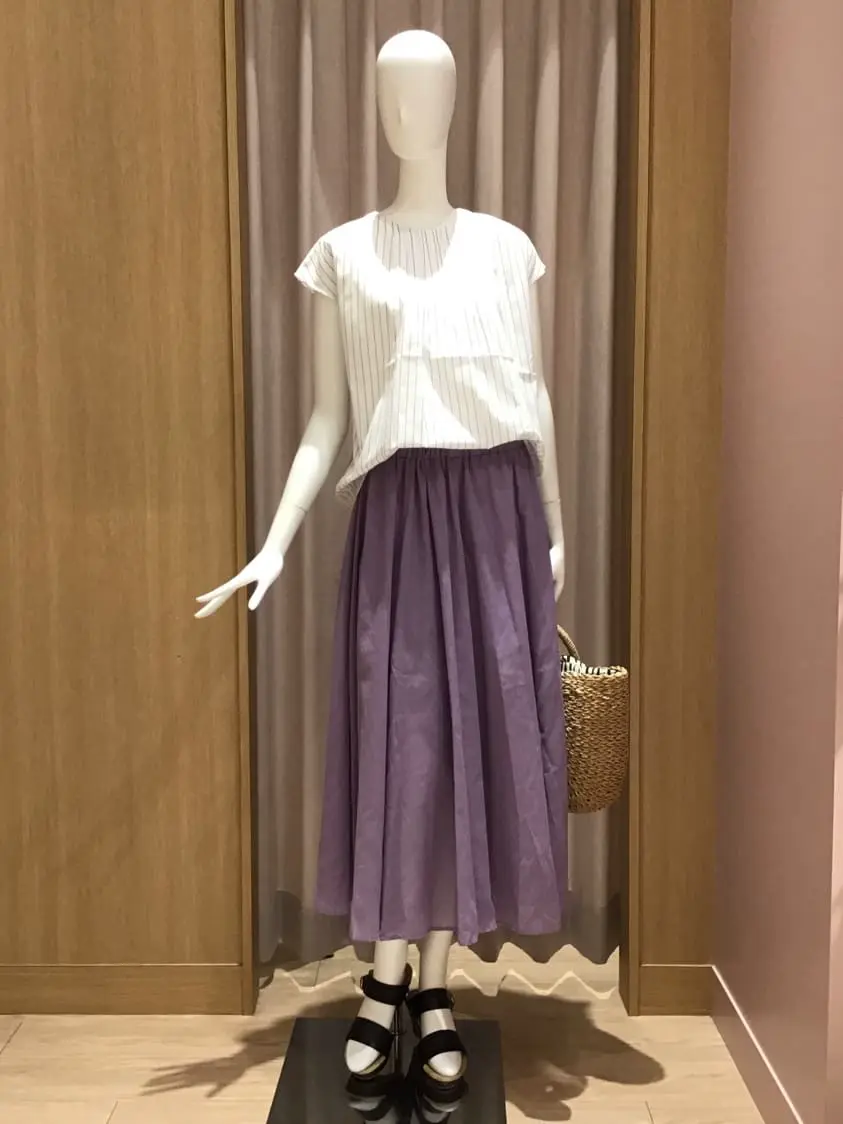  本吉 コーディネート画像