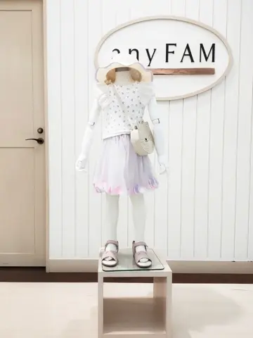 ANY 重永 コーディネート画像