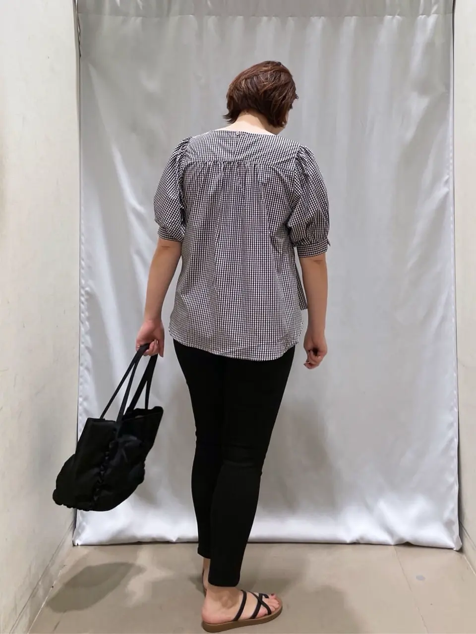 ANY 林 コーディネート画像