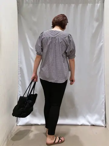 ANY 林 コーディネート画像