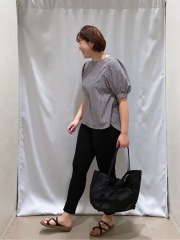 ANY 林 コーディネート画像