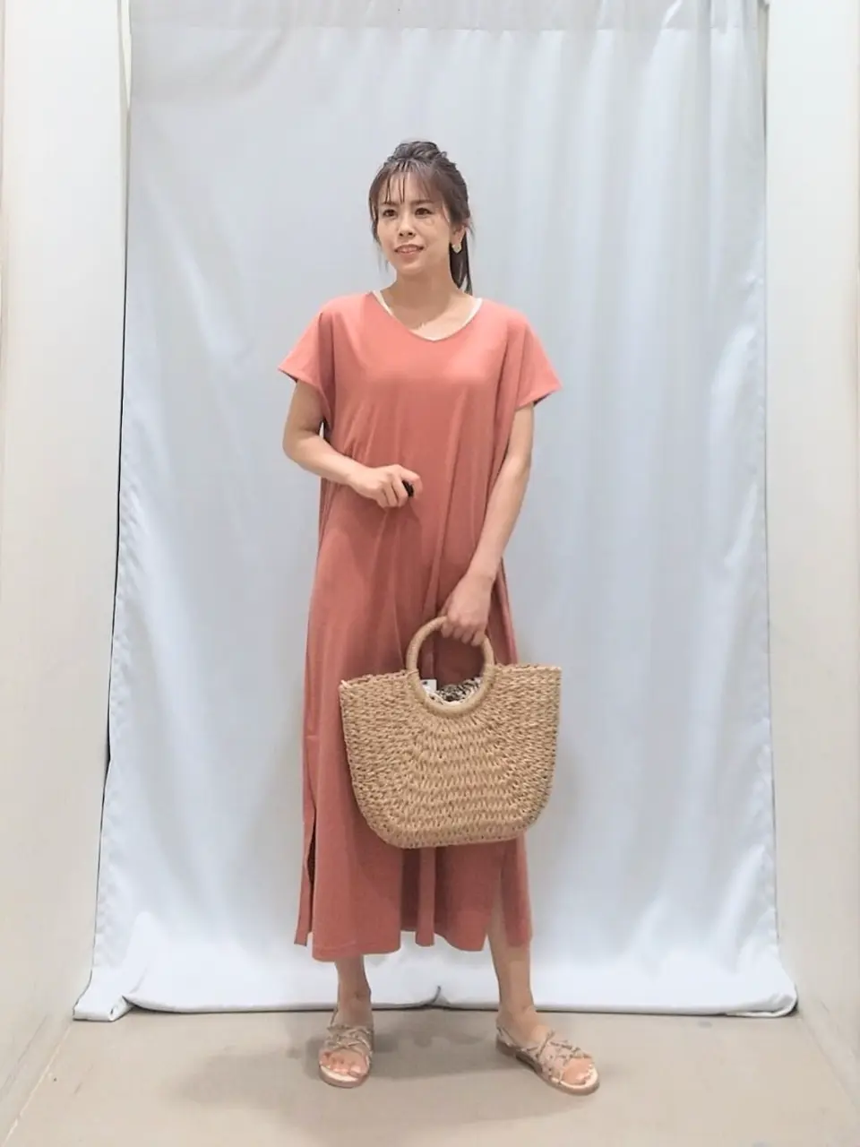 ANY 榎本 コーディネート画像