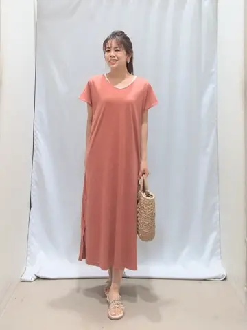 ANY 榎本 コーディネート画像