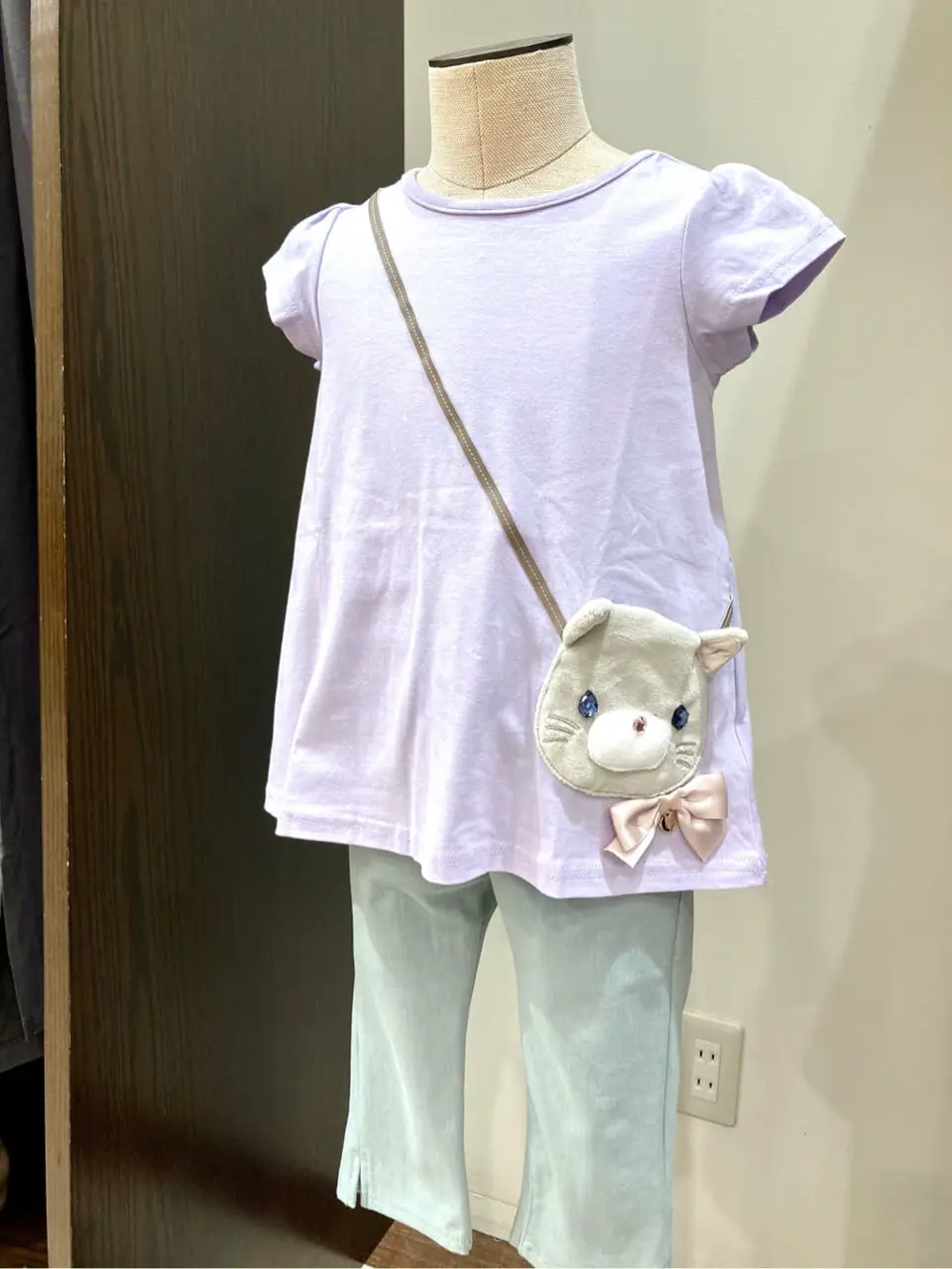 ANY 杉原 コーディネート画像