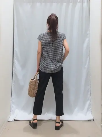 ANY 榎本 コーディネート画像