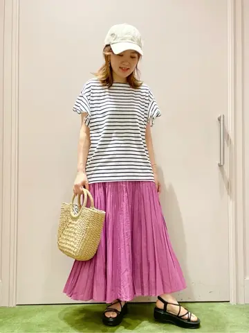 ANY フジコ コーディネート画像