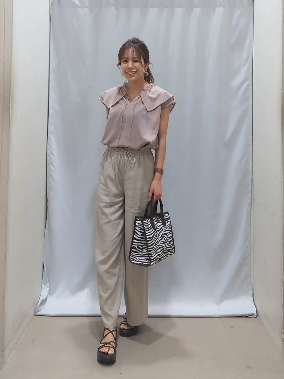 ANY 榎本 コーディネート画像