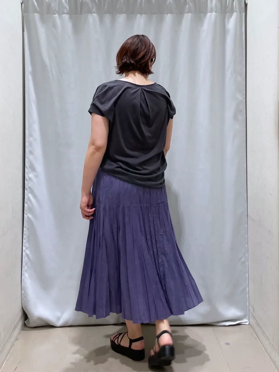 ANY 林 コーディネート画像