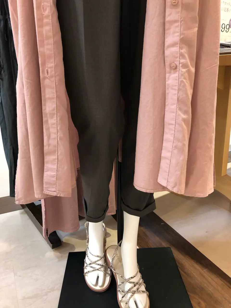 ANY 吉田 コーディネート画像