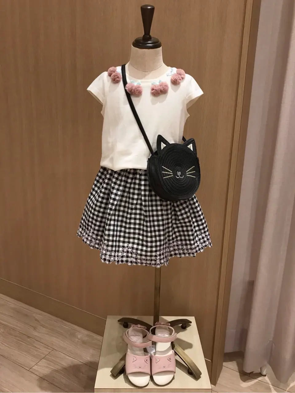 ANY 千葉 コーディネート画像