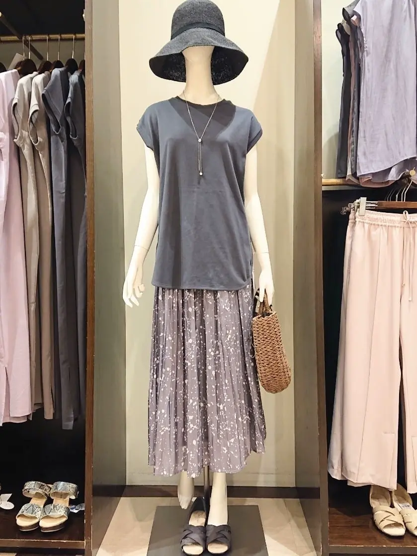 ANY 横田 コーディネート画像