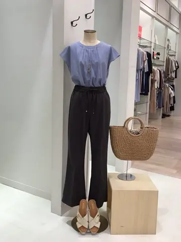 ANY 横溝 コーディネート画像