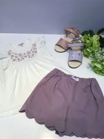 ANY 佐々木 コーディネート画像