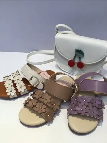 ANY 佐々木 コーディネート画像