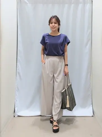 ANY 榎本 コーディネート画像