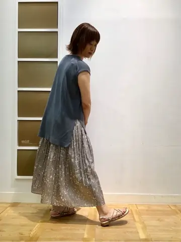 ANY 高橋郁子 コーディネート画像