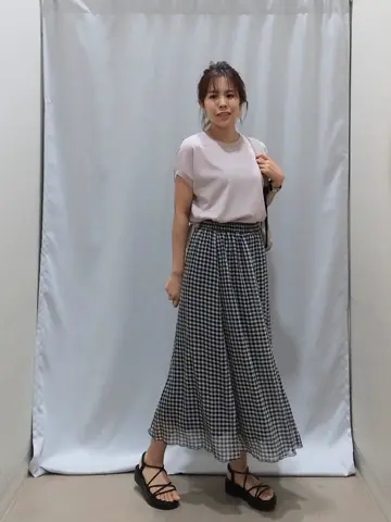 ANY 榎本 コーディネート画像