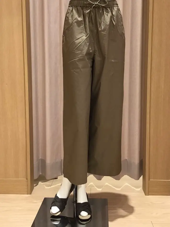 ANY 本吉 コーディネート画像