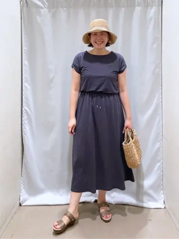 ANY 林 コーディネート画像