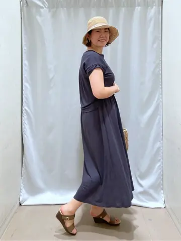 ANY 林 コーディネート画像