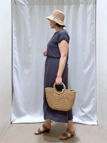 ANY 林 コーディネート画像