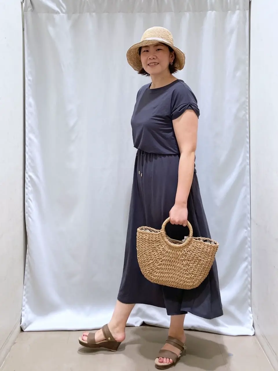 ANY 林 コーディネート画像