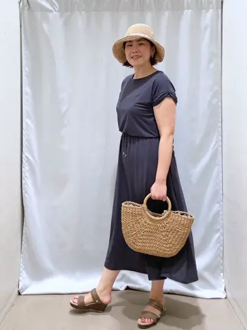 ANY 林 コーディネート画像