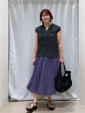 ANY 林 コーディネート画像