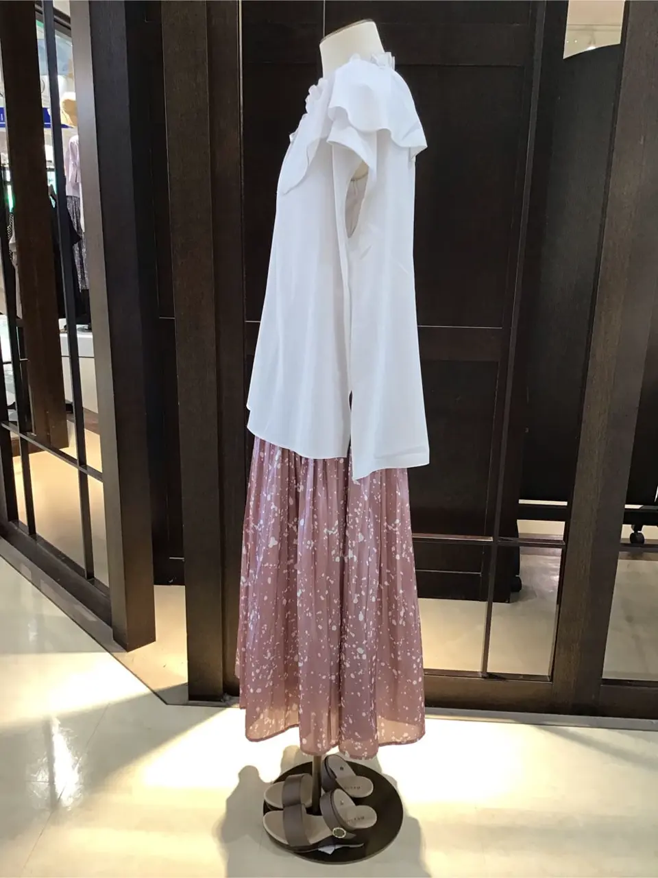 ANY 渡邊 コーディネート画像