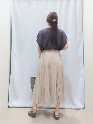 ANY 榎本 コーディネート画像