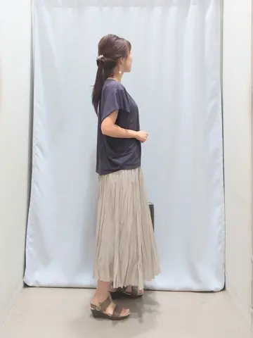 ANY 榎本 コーディネート画像