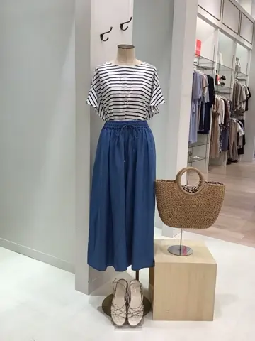 ANY 横溝 コーディネート画像