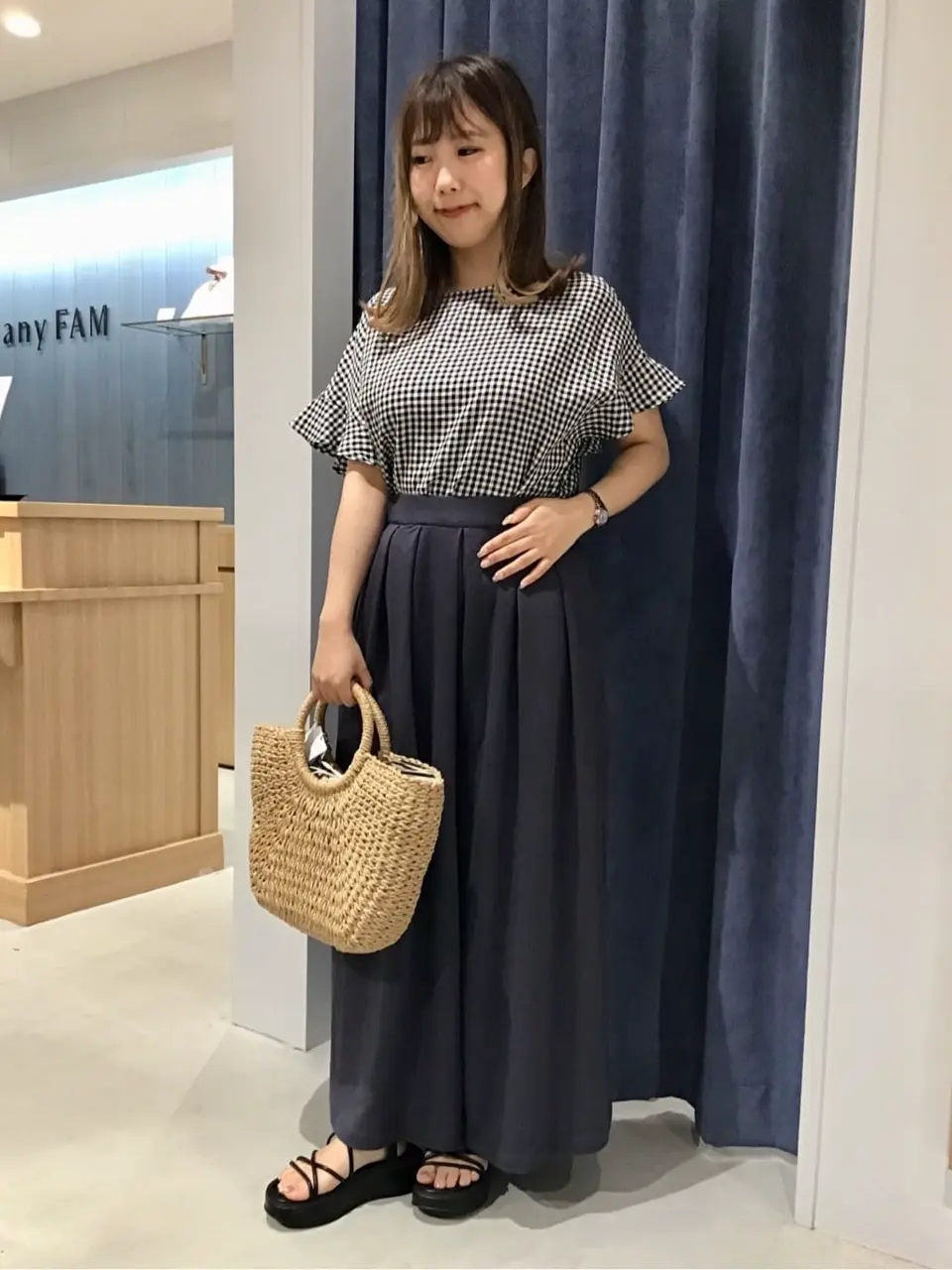 ANY 吉田 コーディネート画像