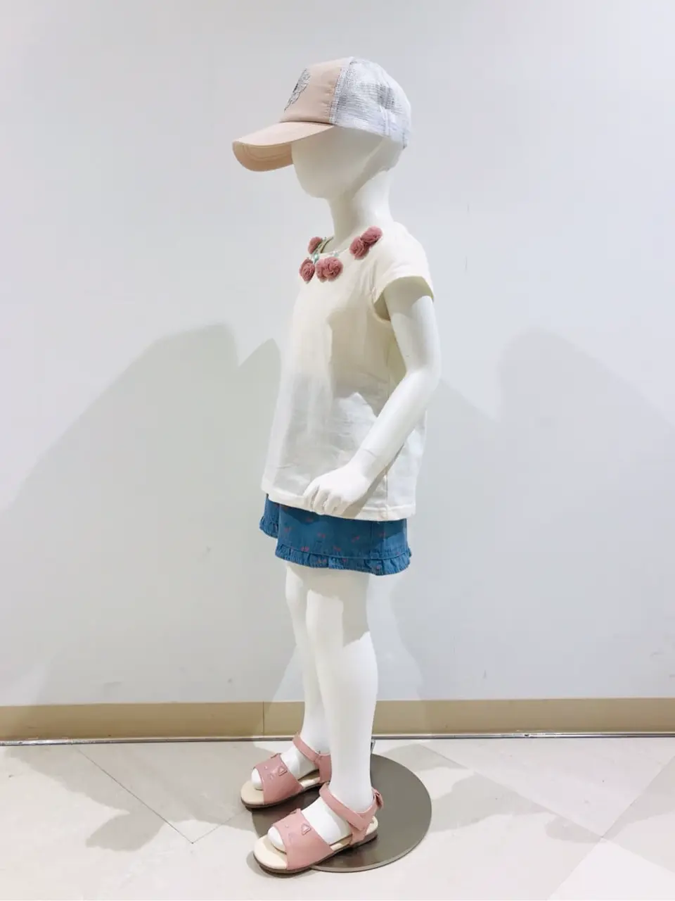 ANY 田口 コーディネート画像