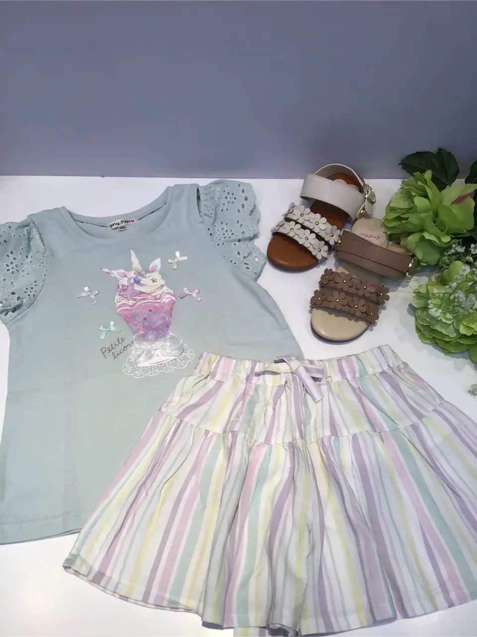 ANY 佐々木 コーディネート画像