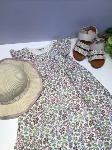 ANY 佐々木 コーディネート画像