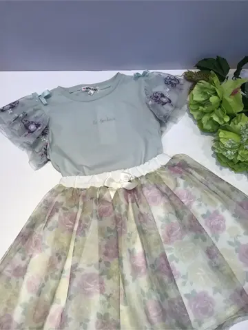 ANY 佐々木 コーディネート画像