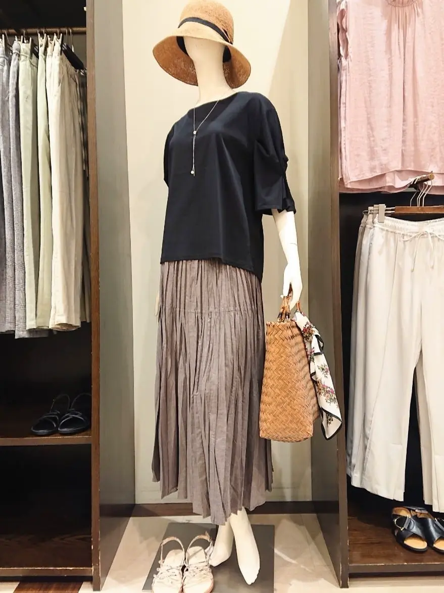 ANY 横田 コーディネート画像