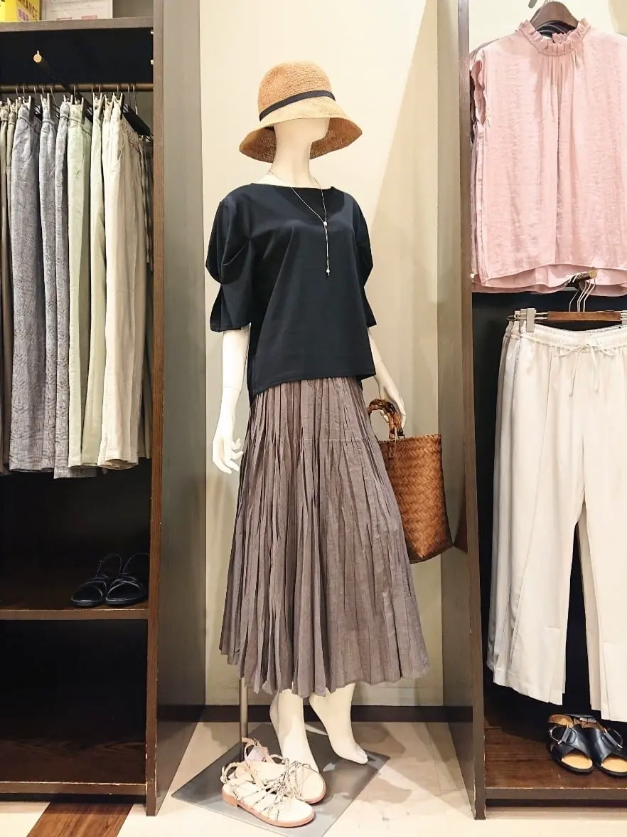 ANY 横田 コーディネート画像